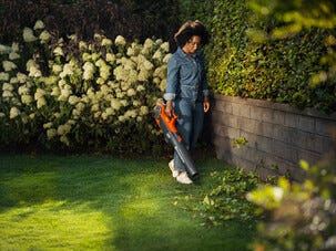 Husqvarna 122iB batteridriven lövblås, 36 V