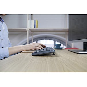 Trådlöst tangentbord och mus, Logitech MK235