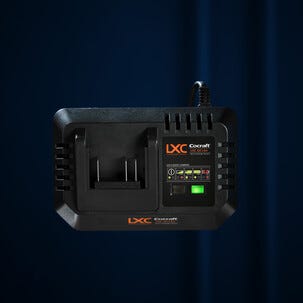 Cocraft LXC Laturi 4A 18 V QC184