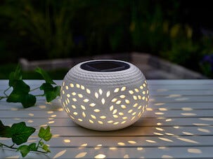 Aurinkokennolyhty keramiikka valkoinen