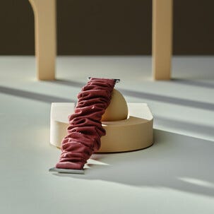 Anmiki Satin Apple Watch scrunchie klokkereim 38, 40, 41 mm