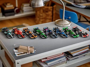 LEGO Speed Champions McLaren F1 Team MCL38 77251, 10 år