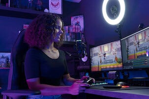 Streamplify MIC USB-mikrofoni, RGB-valo ja mikrofonivarsi