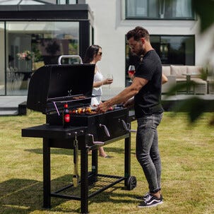 Landmann XXL stor kolgrill med lock och kolgrillsvagn