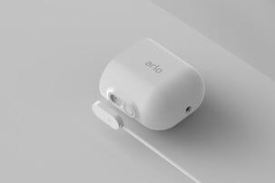 Arlo laddare utomhus och inomhus, 7,6 m