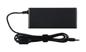 Muuntaja 19 V DC/4,75 A, 90 W