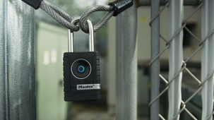 Hänglås med Bluetooth Masterlock 4401EURDLH