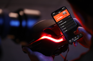 Livall EVO21 Commuter+ Smart Pyöräilykypärä, valkoinen