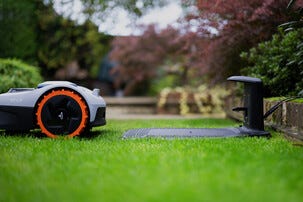 Segway Navimow i105e AI robotgräsklippare utan slinga, 500 m2
