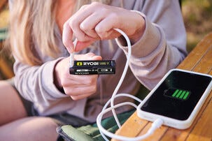 Ryobi USB Lithium 4 V batteri 3,0 Ah RB4L30