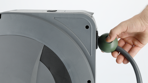 Automatisk slangvinda med fjärrkontroll, för vägg, 30 m