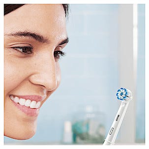 Sähköhammasharja Oral-B PRO 2 2900, 2 kpl