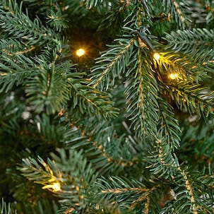 Julgran Orsa 210 cm med LED-belysning