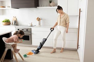 Shark HydroVac 3-i-1 dammsugare med mopp 100-WD210EU