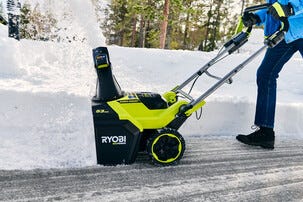 Ryobi batteridrevet snøfreser RY36STX53B-160 Max Power 36 V