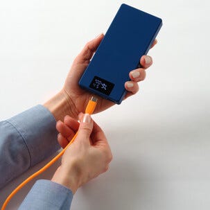 Powerbank snabbladdning USB-C, USB-A, 10 000 mAh