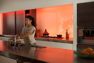Philips Hue White and Color Ambiance Lightstrip lyslist