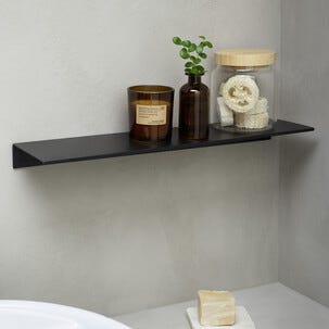 Kylpyhuoneen hylly metallia, musta