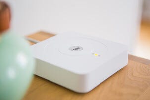 Yale Smart Living startpaket, hub + låsmodul