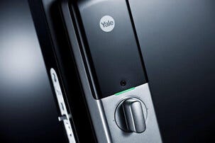Yale Doorman Classic Home Silver Älylukko