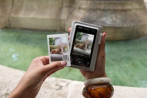 Instax Mini LiPlay Plus hybridkamera 2-i-1