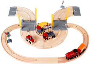 Tågset med väg och kran