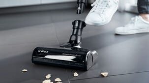 Bosch Unlimited 7 sladdlös skaftdammsugare BBS711W