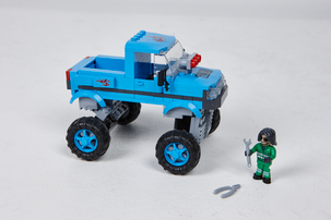 Byggklossar blå monstertruck, Cobi