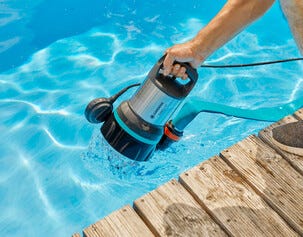 Gardena 11000 dränkbar pump, flottörbrytare, 450 W