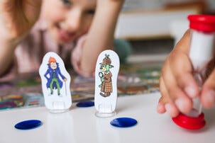 Trefl Spy Guy familjespel barn, från 5 år