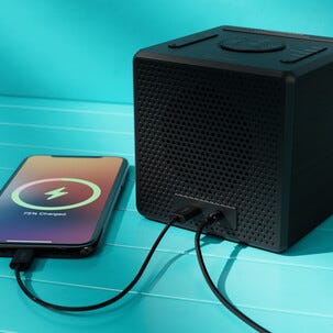 Philips R4600 klockradio med DAB+ och USB-C