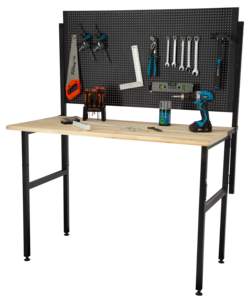 Arbetsbänk och verktygstavla