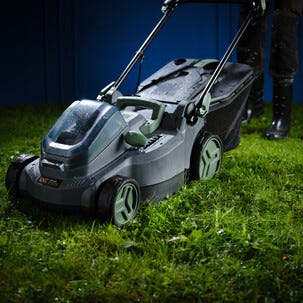 Cocraft LXC LM370-BL gressklipper med lader + 2 batterier