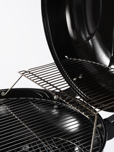 Klotgrill med galler och asktråg, 57 cm