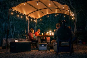 Goal Zero Crush Light campinglampa solcell och USB 60 lumen