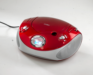 Cd-soitin ja FM-radio Exibel