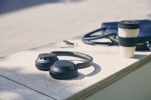 Sony WH-CH720N trådløse over ear-hodetelefoner med støyredusering