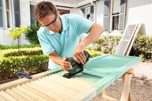 Bosch PSM 18 LI Monitoimihiomakone ja hiomapaperi