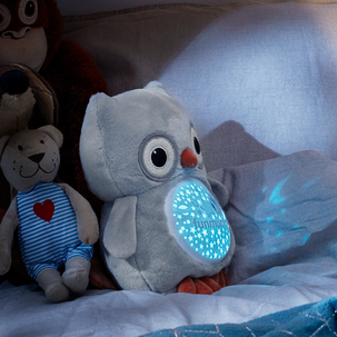 Kosedyr, ugle med nattlampe og musikk