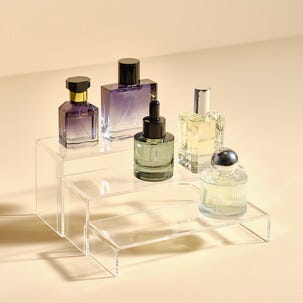 Hajuvesiteline, meikkiteline akryylia