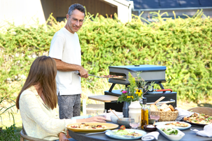 Cozze pizzaugn 13 tum med termometer, gas, utomhus