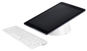 Bluetooth-tangentbord med ställ 