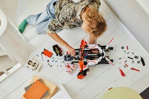 LEGO Technic VTOL Tungt fraktrymdskepp LT81 42181, från 10 år