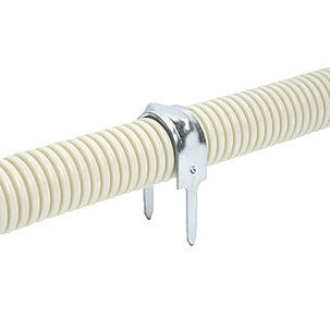 Klammer for rør og slanger