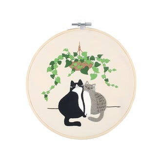 Hobbysett med broderi av katter, for nybegynnere, fra 12 år