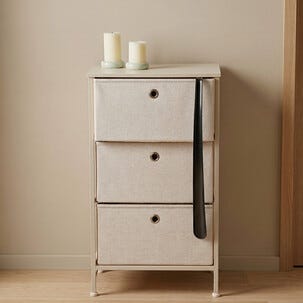 Liten kommode med tre skuffer, beige, 45 x 30 x 77,3 cm