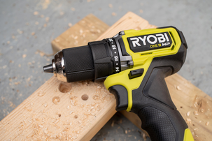 Ryobi skruvdragare RDD18C-0 One+ HP 18 V 