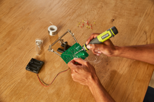 Ryobi RSI4-0 batteridrevet loddepenn 4 V USB Lithium