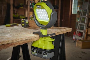 Ryobi arbeidsbelysning One+ 18 V RLCL18-0, batteridrevet
