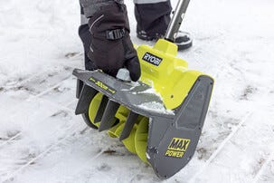Ryobi elektrisk snøskuffe 36 V RY36ST30B-0